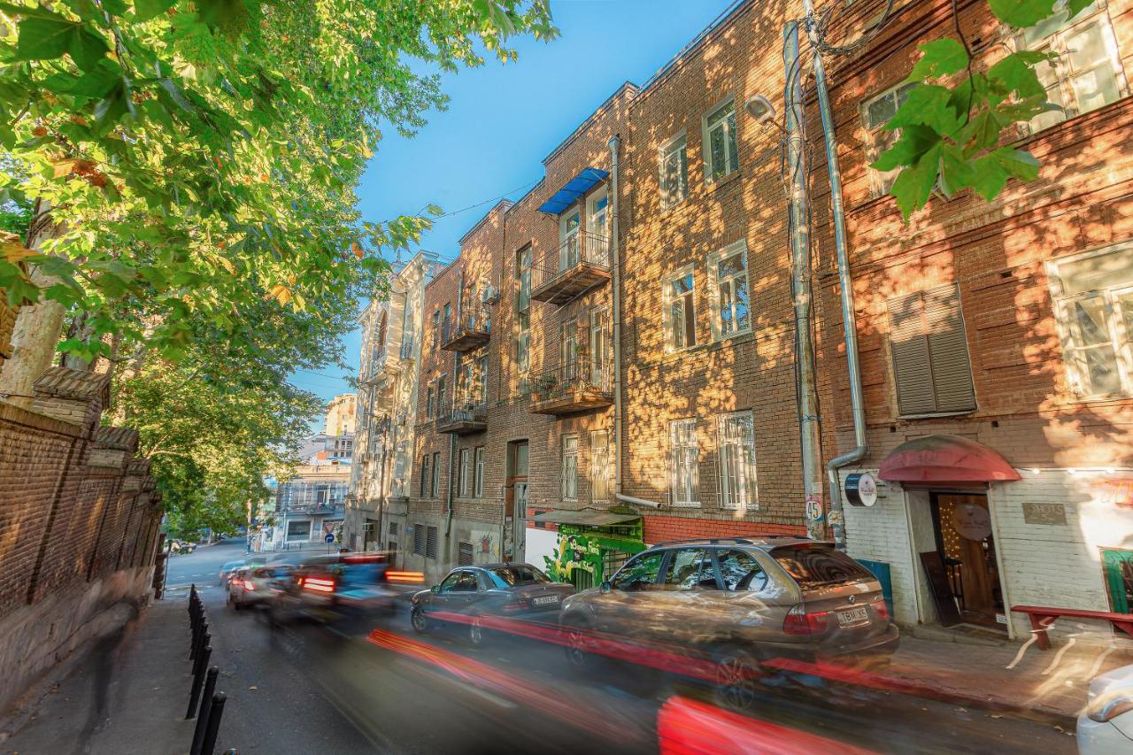 Ferienwohnung Old Tbilisi, In Front Of Wine Factory Exterior foto